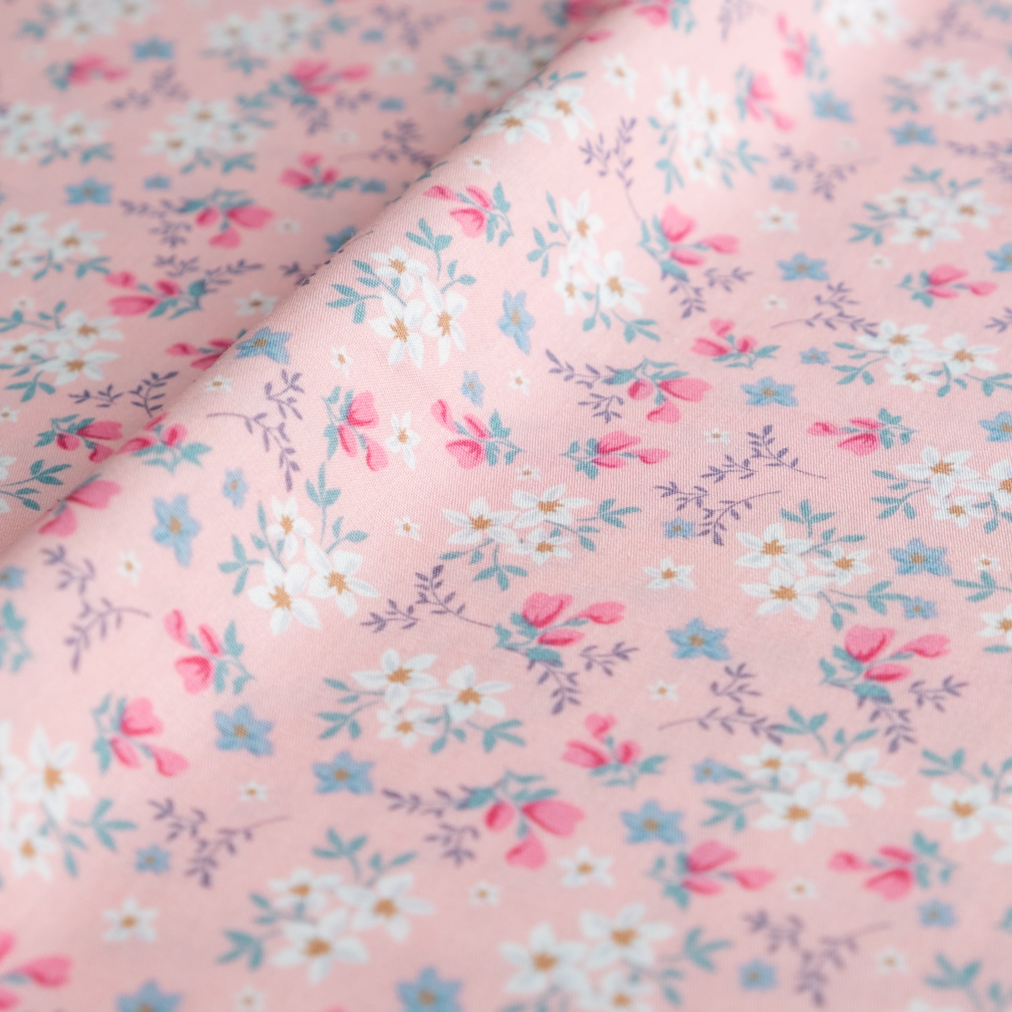 100% Cotton Poplin Fabric Pretty Pink Rose Bud Floral Print on Ivory Craft  Fabric Material by the Metre CP0456IVORY 